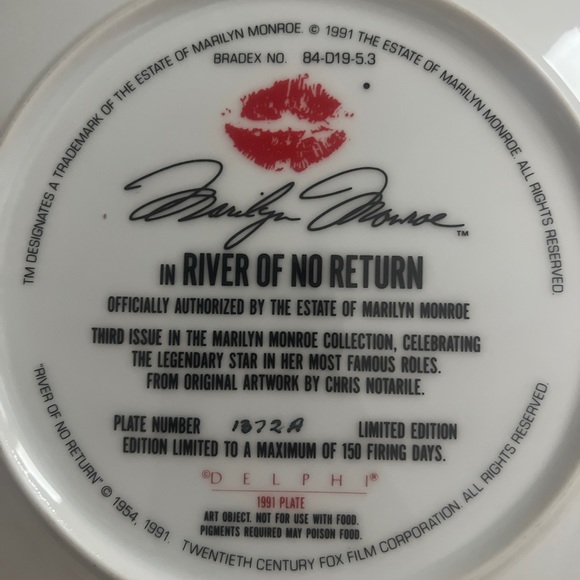 Marilyn Monroe …Collector plates - Picture 4 of 4